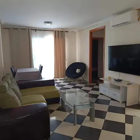 Апартаменты Piso Delfin Playa Монкофар